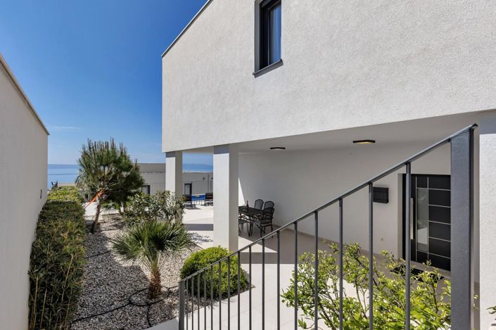 Image No.21-4 Bed Property for sale