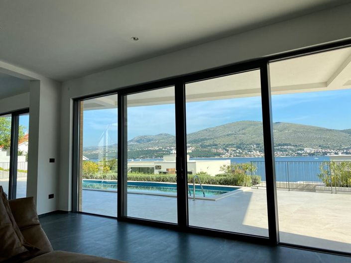 Image No.5-Propriété de 4 chambres à vendre à Ciovo