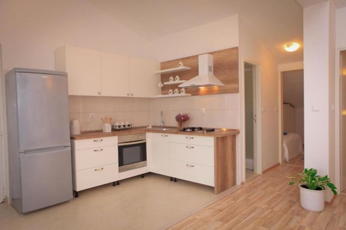 Image No.18-Propriété de 7 chambres à vendre à Novigrad