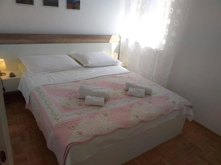 Image No.8-Propriété de 7 chambres à vendre à Novigrad