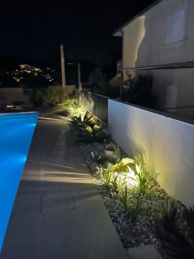 Image No.20-4 Bed Property for sale