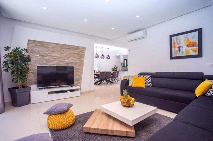 Image No.23-Propriété de 4 chambres à vendre à Omiš