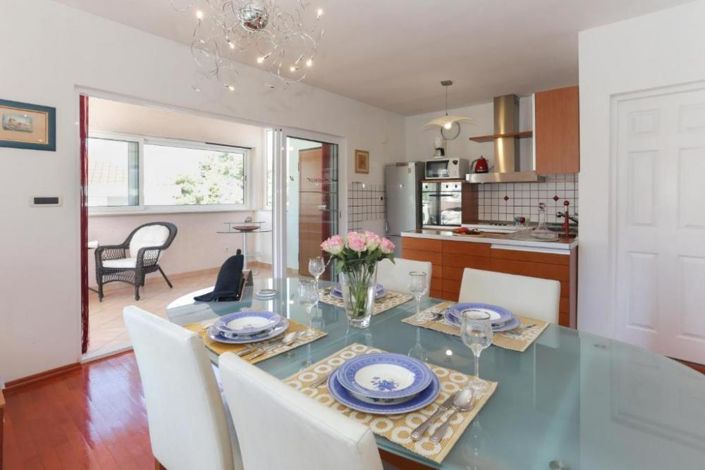 Image No.15-Propriété de 5 chambres à vendre à Ciovo