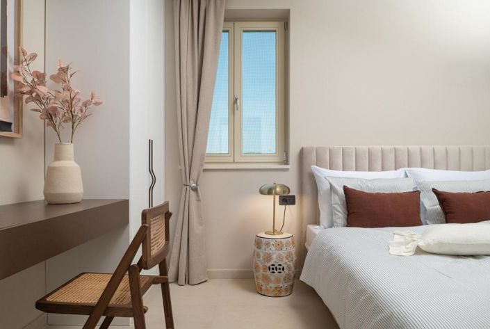 Image No.9-4 Bed Property for sale