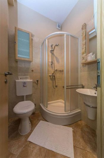 Image No.19-Propriété de 10 chambres à vendre à Posedarje