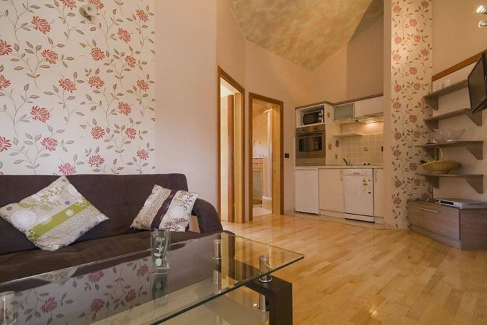 Image No.7-Propriété de 10 chambres à vendre à Posedarje