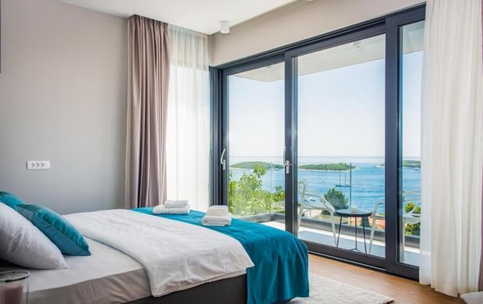 Image No.23-4 Bed Property for sale