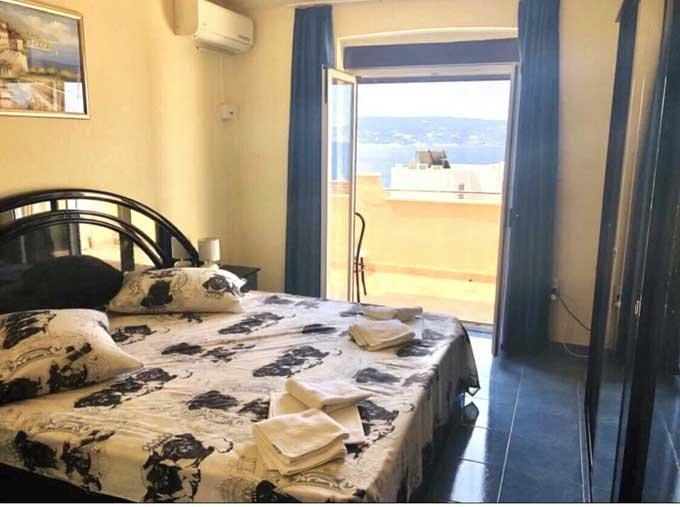 Image No.11-Propriété de 21 chambres à vendre à Omiš