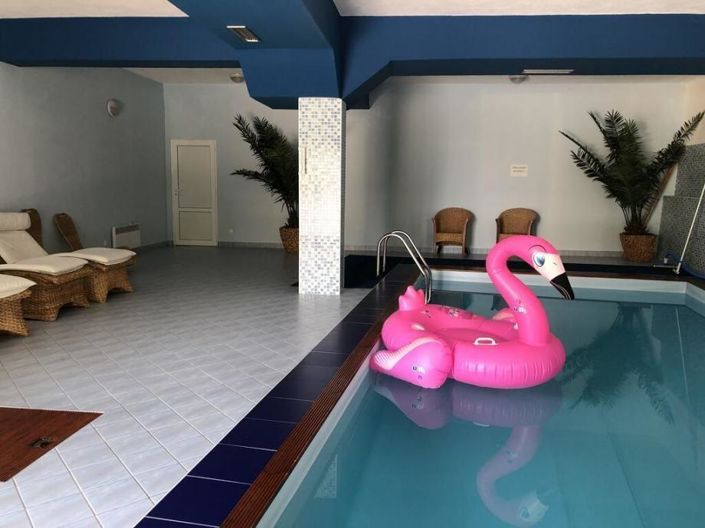 Image No.21-Propriété de 21 chambres à vendre à Omiš