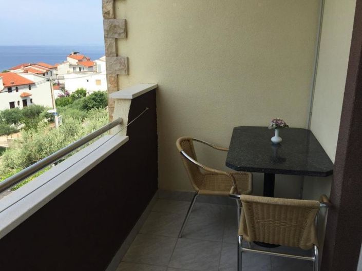 Image No.24-Propriété de 21 chambres à vendre à Omiš