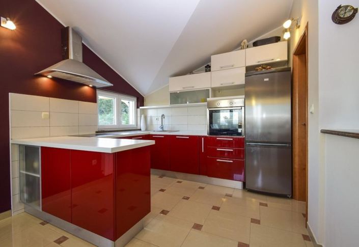 Image No.11-Propriété de 7 chambres à vendre à Vodice