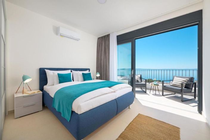 Image No.8-Propriété de 4 chambres à vendre à Makarska