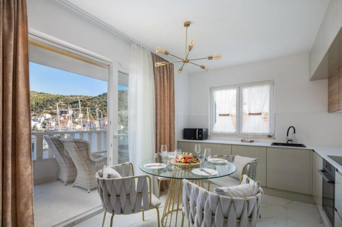 Image No.12-Propriété de 13 chambres à vendre à Marina