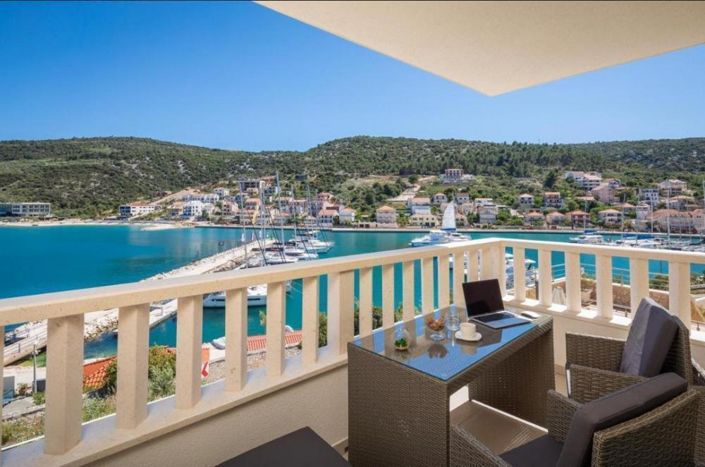 Image No.3-Propriété de 13 chambres à vendre à Marina