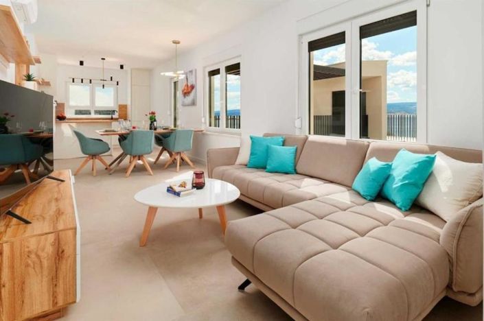 Image No.14-Propriété de 6 chambres à vendre à Omiš