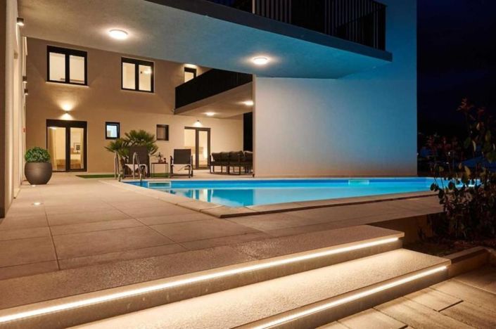 Image No.17-Propriété de 6 chambres à vendre à Omiš