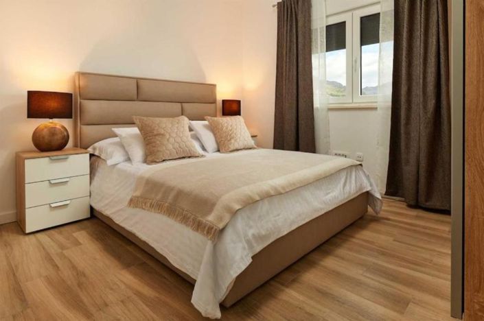 Image No.19-Propriété de 6 chambres à vendre à Omiš