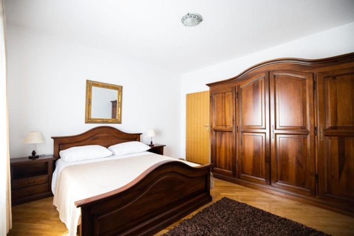 Image No.8-Propriété de 10 chambres à vendre à Croatie