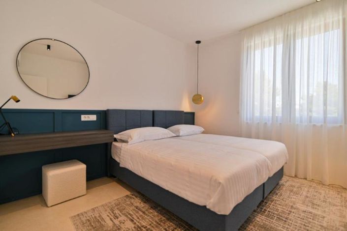 Image No.14-Propriété de 4 chambres à vendre à Ciovo