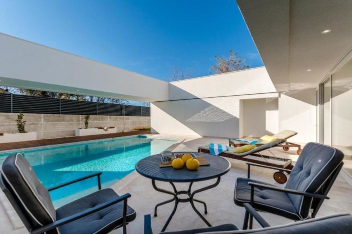 Image No.4-Propriété de 4 chambres à vendre à Brac