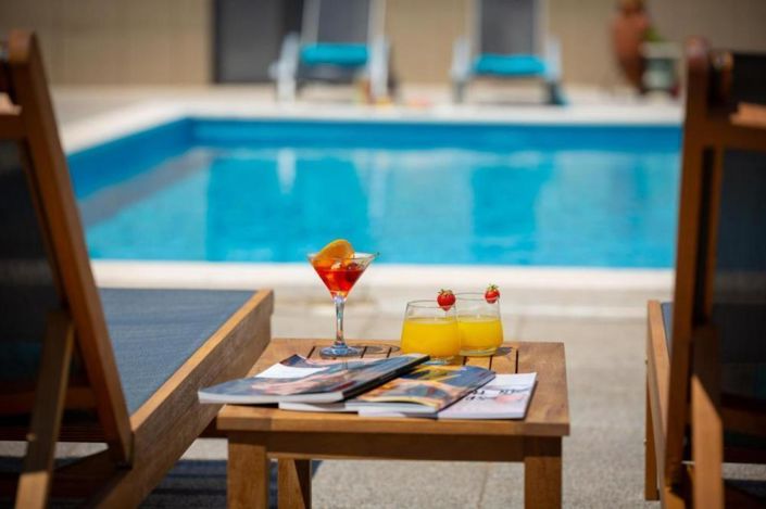 Image No.5-Propriété de 4 chambres à vendre à Vodice