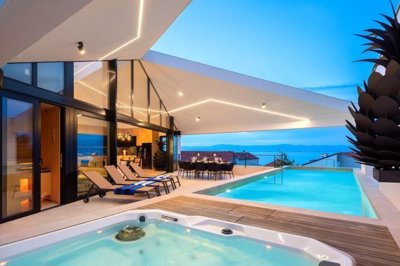 1 - Brac, Propriété