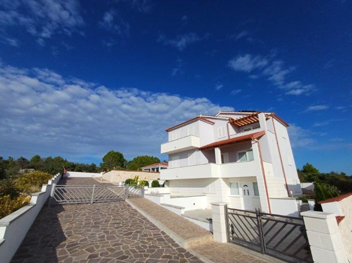 Image No.22-Propriété de 6 chambres à vendre à Primošten