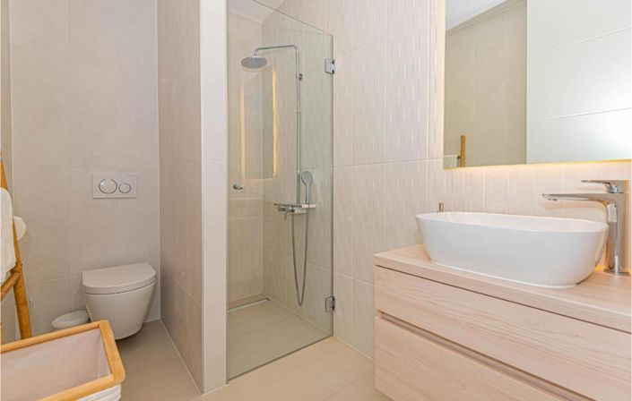 Image No.24-Propriété de 11 chambres à vendre à Sibenik