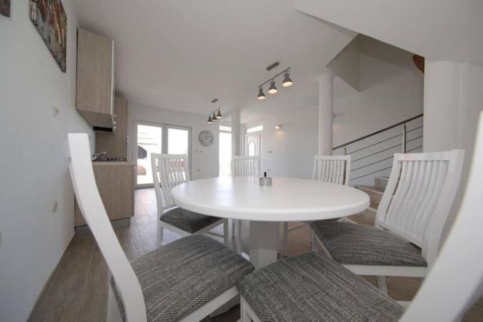 Image No.18-Propriété de 7 chambres à vendre à Pašman