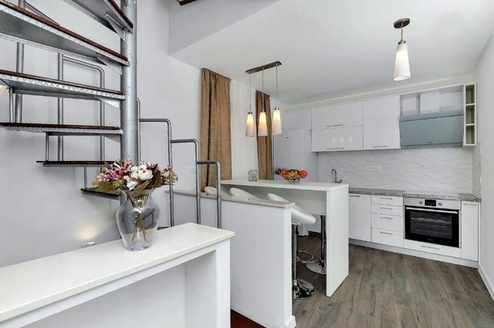 Image No.18-2 Bed Property for sale