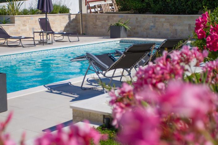 Image No.4-Propriété de 3 chambres à vendre à Ciovo