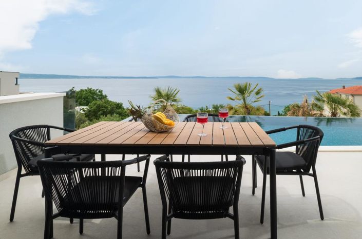 Image No.7-4 Bed Property for sale