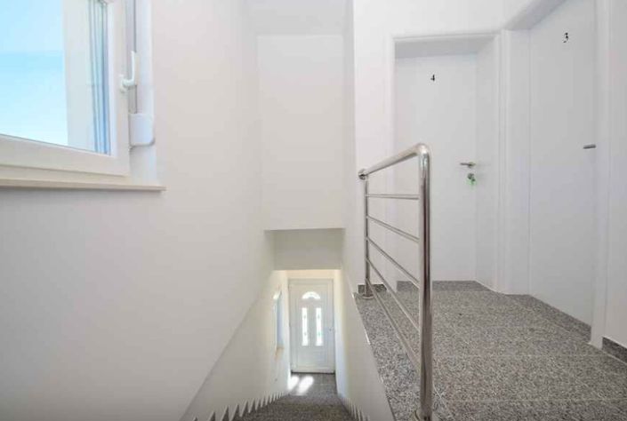 Image No.13-Propriété de 7 chambres à vendre à Sibenik