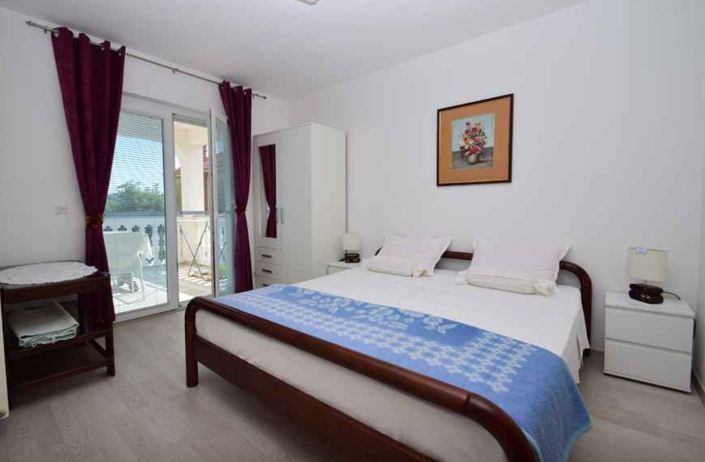 Image No.20-Propriété de 7 chambres à vendre à Sibenik