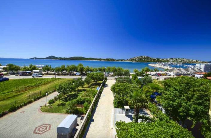 Image No.6-Propriété de 7 chambres à vendre à Sibenik