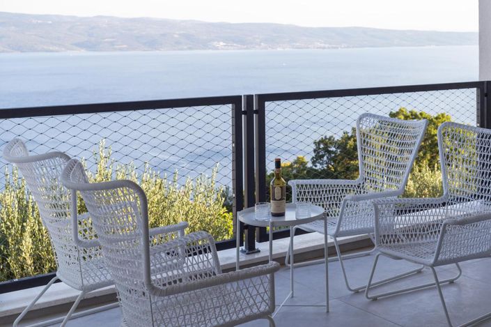 Image No.18-4 Bed Property for sale