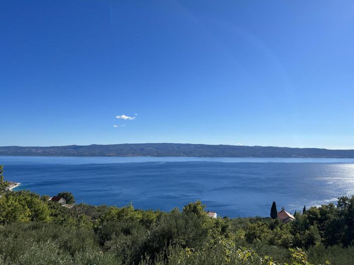 Image No.4-4 Bed Property for sale