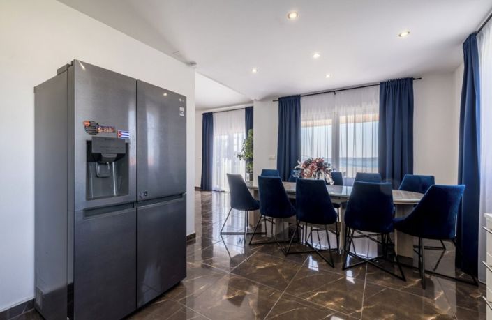 Image No.19-Propriété de 4 chambres à vendre à Split