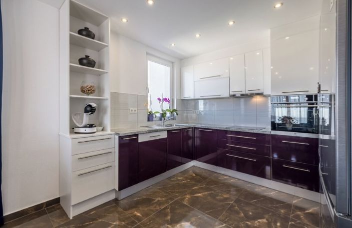 Image No.20-Propriété de 4 chambres à vendre à Split