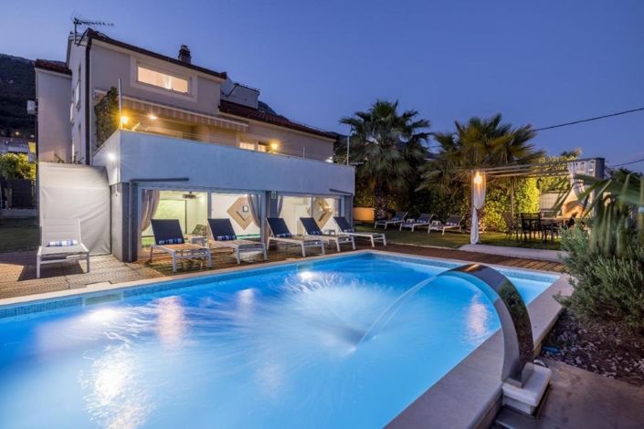 Image No.5-Propriété de 4 chambres à vendre à Split