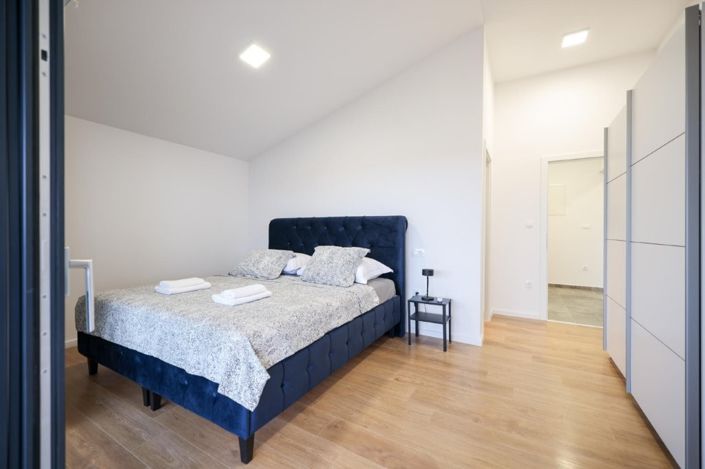 Image No.10-Propriété de 5 chambres à vendre à Vir