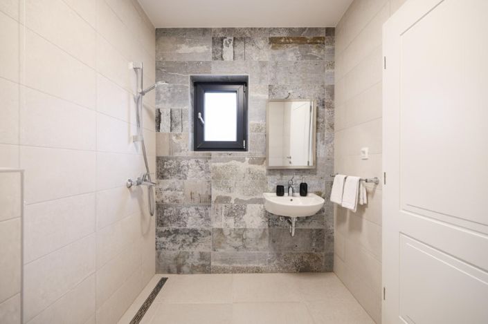 Image No.7-Propriété de 5 chambres à vendre à Vir