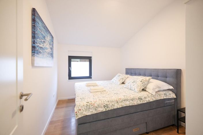 Image No.8-Propriété de 5 chambres à vendre à Vir