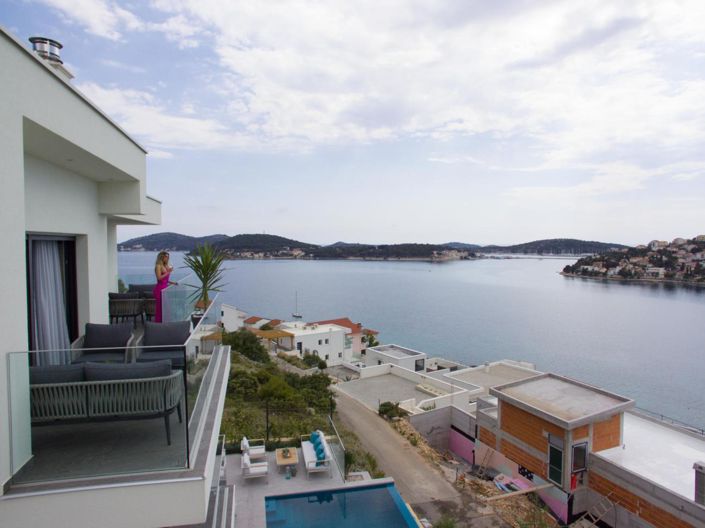 Image No.9-Propriété de 4 chambres à vendre à Rogoznica