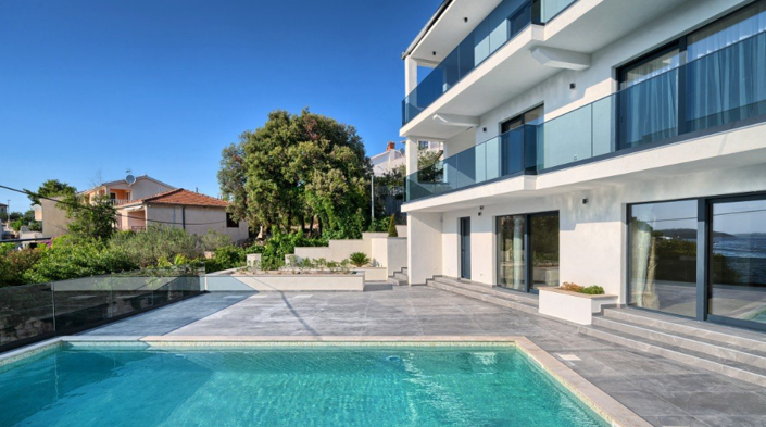 Image No.3-Propriété de 5 chambres à vendre à Rogoznica