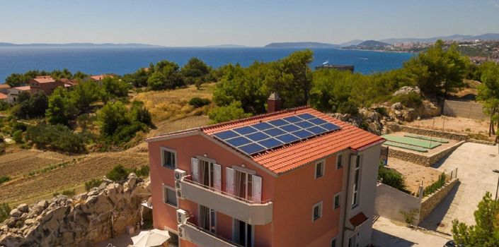 Image No.5-9 Bed Property for sale