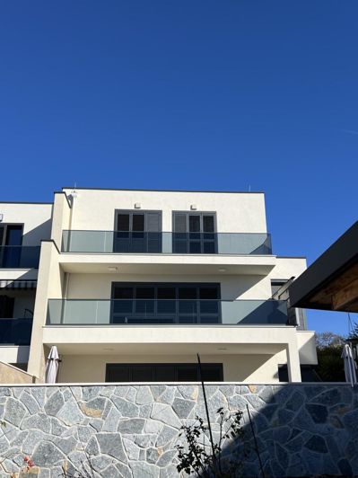 Image No.4-Propriété de 4 chambres à vendre à Rogoznica