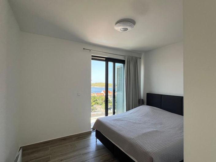 Image No.9-Propriété de 4 chambres à vendre à Rogoznica