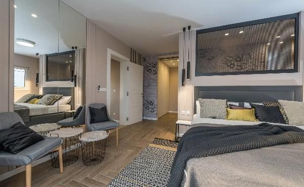 Image No.15-5 Bed Property for sale