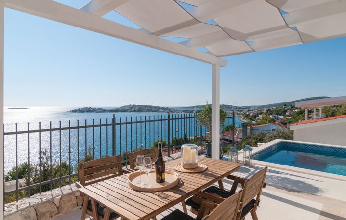 Image No.6-Propriété de 4 chambres à vendre à Rogoznica